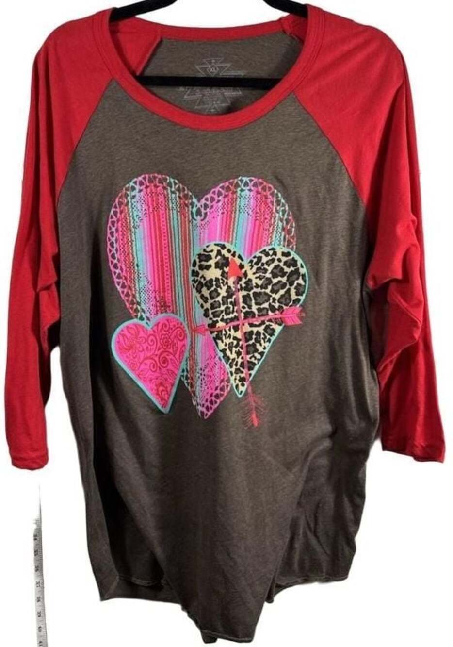Crazy Train Women's XL Brown Red Raglan 3/4 Sleeve Triple Heart Arrow Graphic To